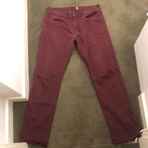 J Crew 770 Mens Straight Fit Maroon Denim Pants